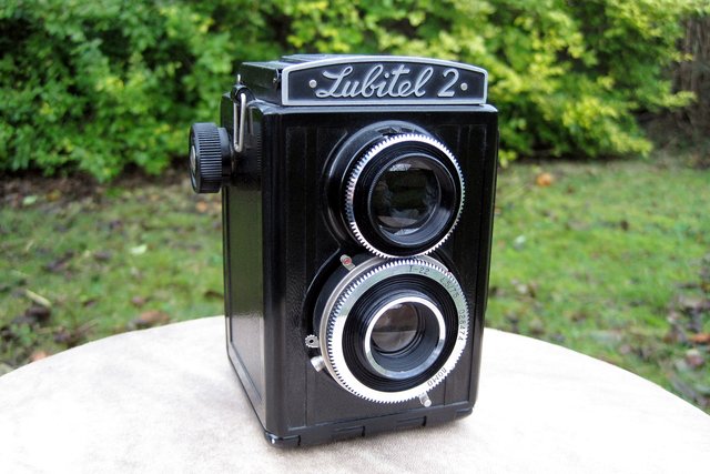 Lubitel 2