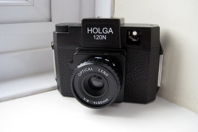 Holga 120N